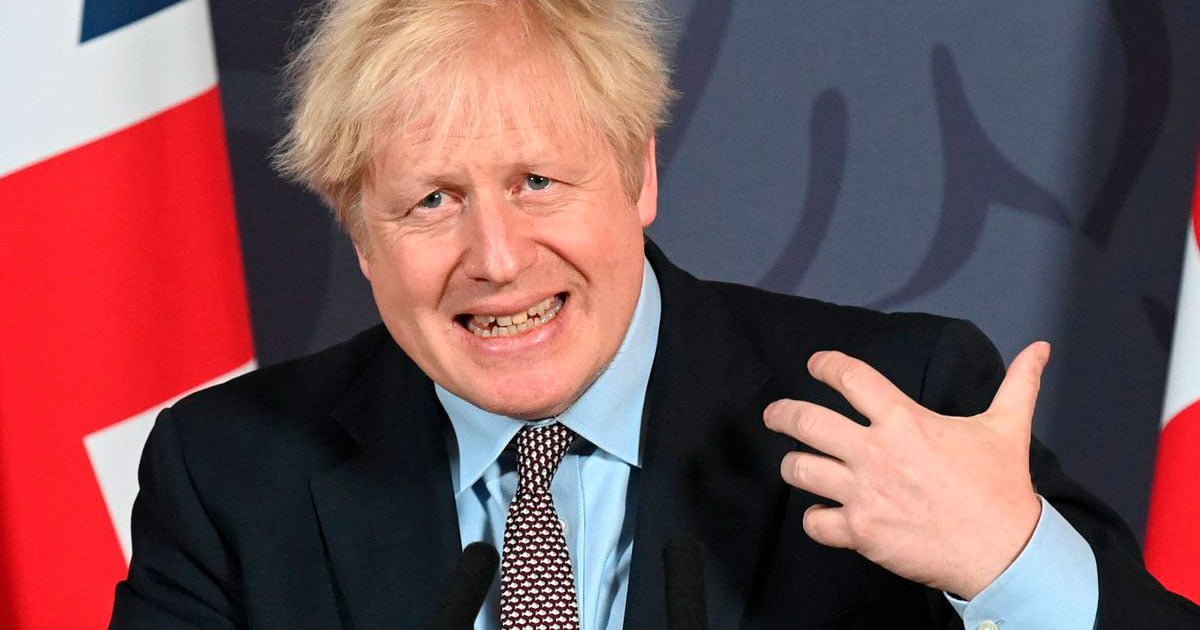 Britanski premijer Boris Johnson na konferenciji za medije u Downing Street, London, 24. prosinca 2020. (Paul Grover/Pool Photo via AP)